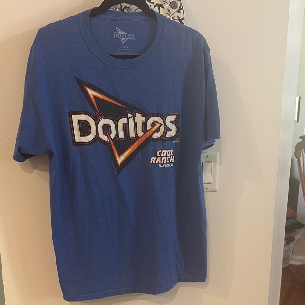 DORITOS T SHIRT